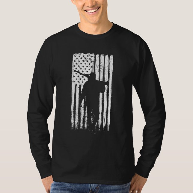 Camiseta Retired Hunter Saying   American Deer Hunting (Frente)