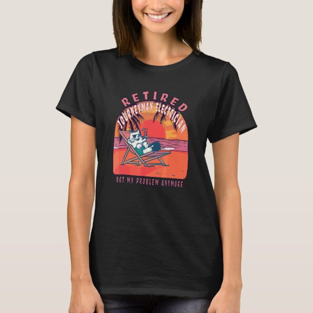 Camiseta Retired Journeyman Electrician  Vintage Retirement (Frente)