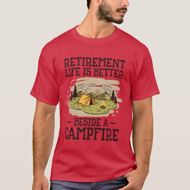 Camiseta Retirement Life Camping Outrsraveling Camper frien (Frente)