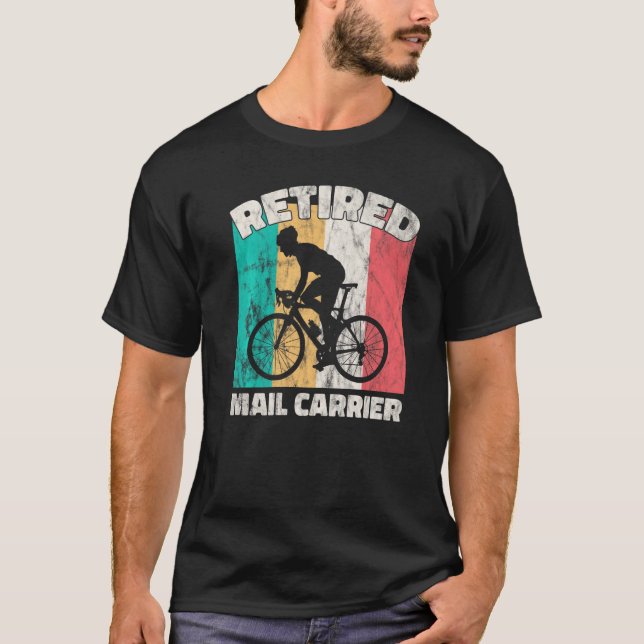 Camiseta Retorna o Carteiro de Correio Aposentado (Frente)