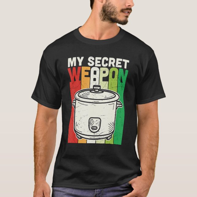 Camiseta Retrair minha arma secreta Comida culinária cozinh (Frente)