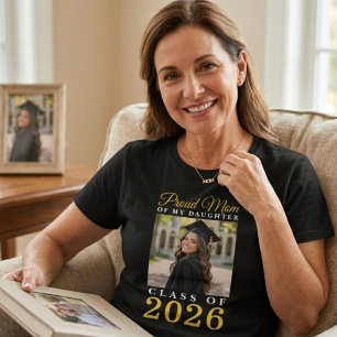 Camiseta Retrato de Formatura Preto e Dourado de Filha de M