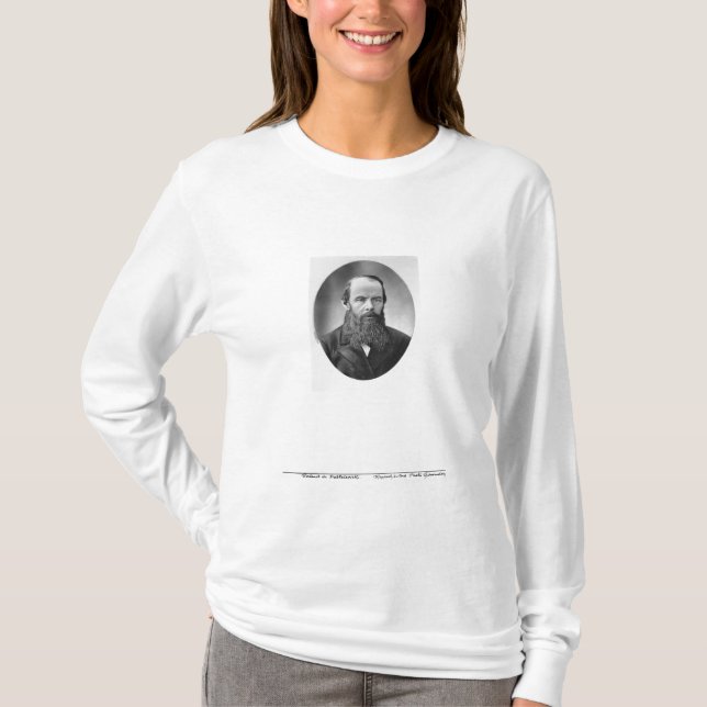 Camiseta Retrato de Fyodor Mikhailovich Dostoyevsky (Frente)