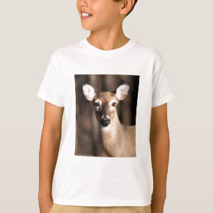 Camiseta Retrato de uma Corça de Cauda Branca de Vida Selva
