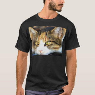 Camiseta Retrato Realista de Pet Realista do Calico Olhado