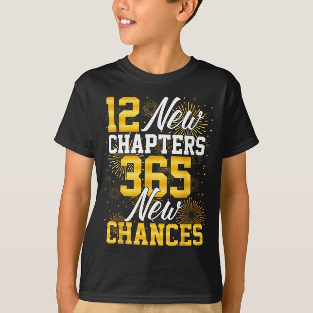 Camiseta Retro 12 New Chapters 365 New Chances Happy New Ye (Frente)