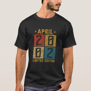 Camiseta Retro 20Th Birthday April 2002 Born In 2002 20 Yrs