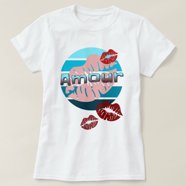 CAMISETA RETRO AMOUGE VINTAGE SUNSET E LIPSTICK KISSES (Frente do Design)