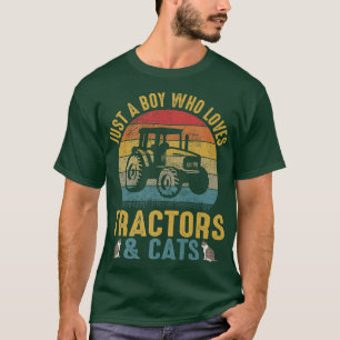 Camiseta Retro Apenas Um Menino Que Ama Tratores E Gatos Cu