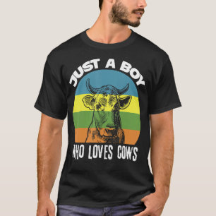 Camiseta Retrô Apenas Um Menino Que Ama Vintage Fazendeiro