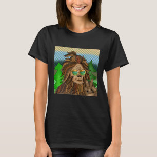 Camiseta Retro Bigfoot   Cores Vintage Sasquatch Pop Art