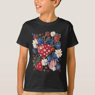 Camiseta Retro Boho 4 De Julho Strawberry Coquette Arco Str