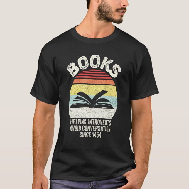 Camiseta Retro Book Helping Introverts Avoid Conversation S (Frente)