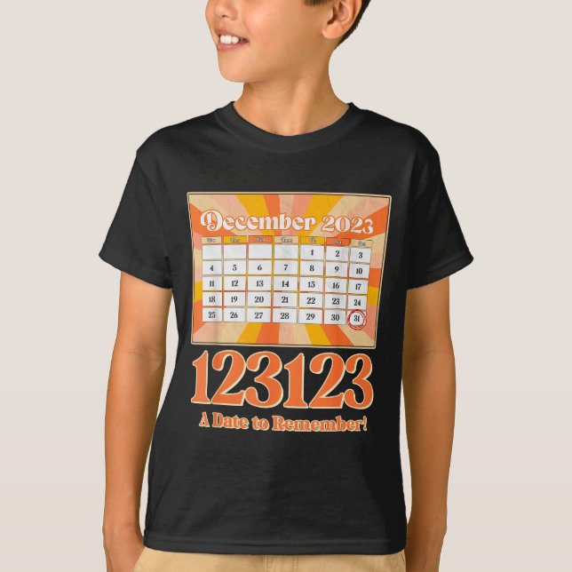Camiseta Retro Calendar_ Remember New Year's Eve 2023-24  (Frente)