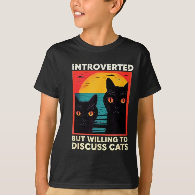 Camiseta Retro Cat Funny Introverted But Willing To Discuss (Frente)