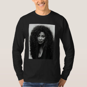 Camiseta Retro Chaka Essential Love Musical Legend Live Fo