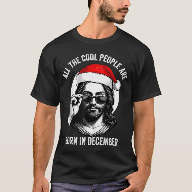 Camiseta Retro Cool People Are Born In December Christian C (Frente)