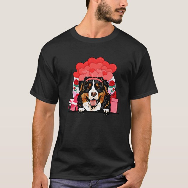 Camiseta Retro Correspondente ao Valentine Day Heart Dog Lo (Frente)