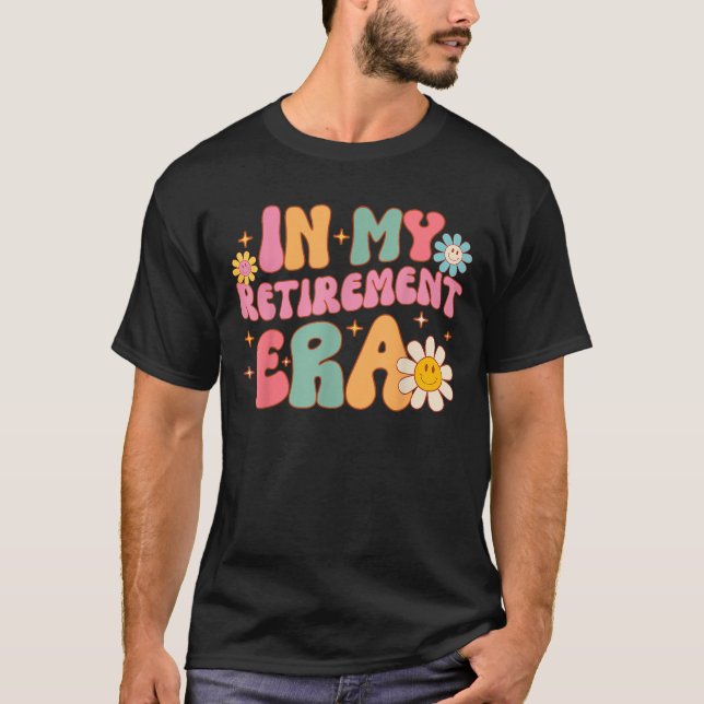Camiseta Retrô Da Groovy Na Minha Era Da Reforma Professora (Frente)