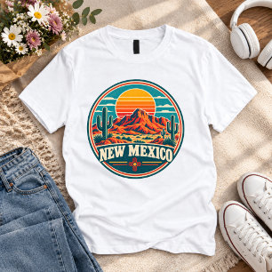 Camiseta Retro do Cacto e Montanhas do Novo México