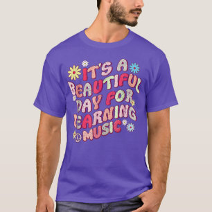 Camiseta Retro É Um Belo Dia para Aprendizado de Música Fun