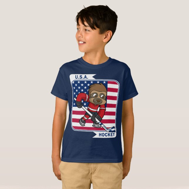 Camiseta Retro EUA Sloth Ice Hockey (Frente Completa)