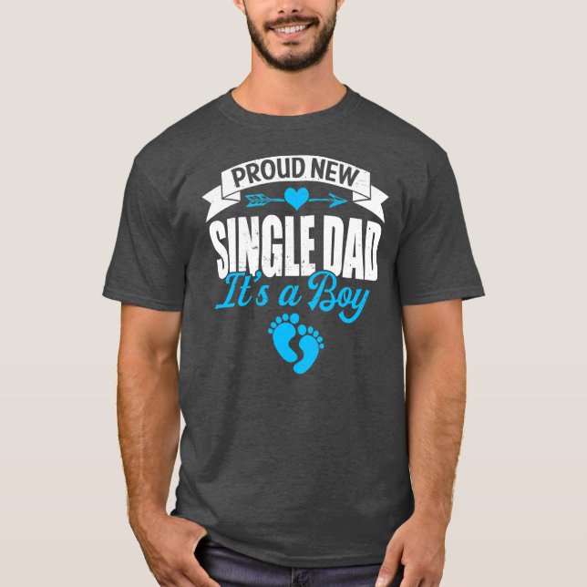 Camiseta Retro Family Proud New Single Dad It's A Boy (Frente)