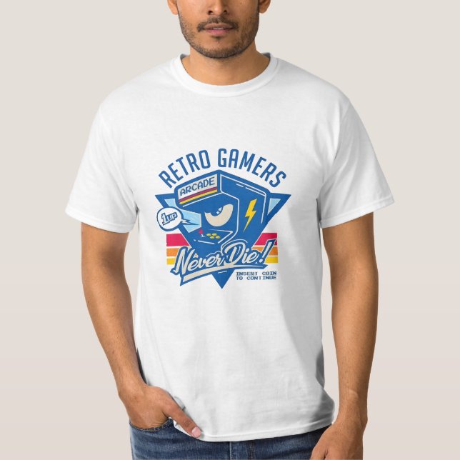 Camiseta Retro Gamers Never Die (Frente)