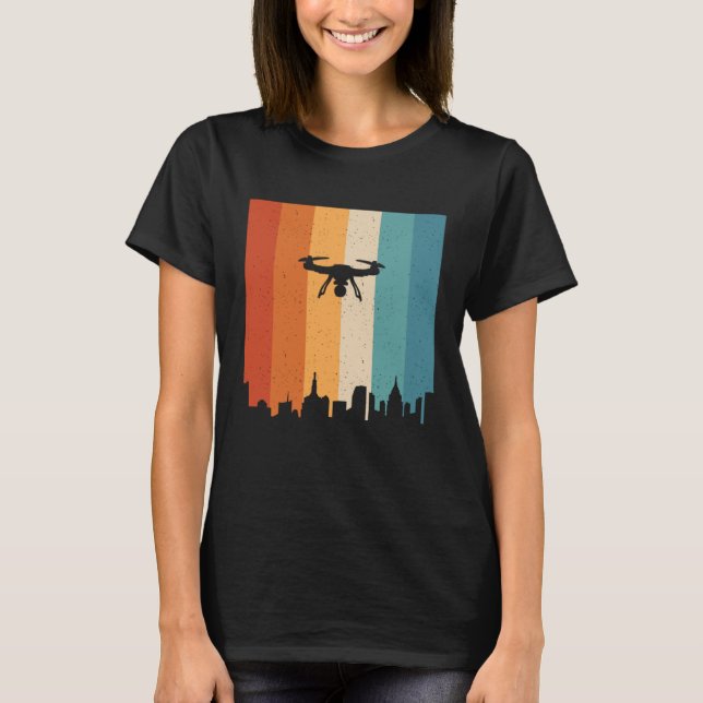 Camiseta Retro Graphic Drone Flying Quadcopter Pilot RC Dro (Frente)