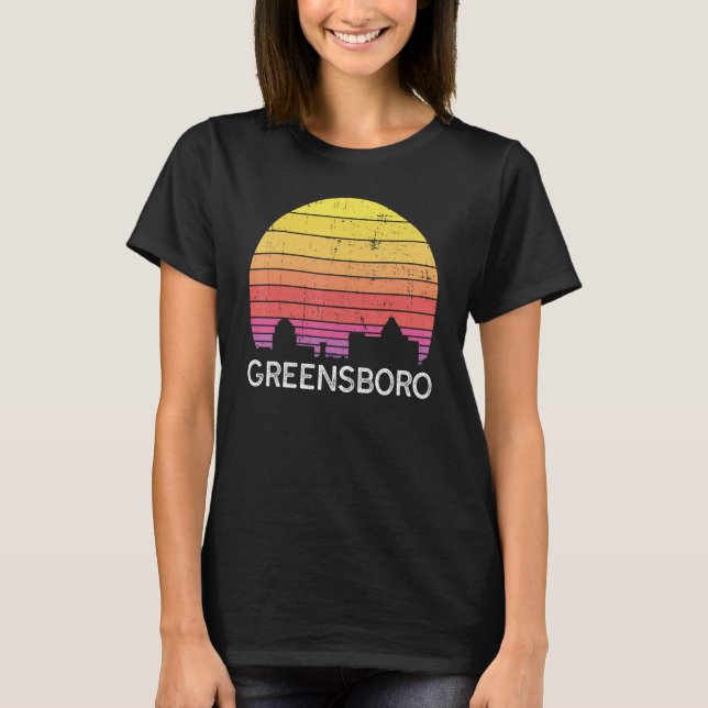 Camiseta Retro Greensboro Skyline Vintage Edifícios Urbanos (Frente)
