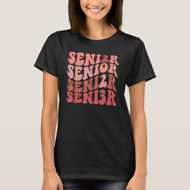 Camiseta Retro Groovy Boho Senior 2023 Graduation Back to S (Frente)