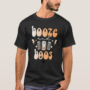 Camiseta Retro Groovy Boos E Booze Beer Halloween Spooky