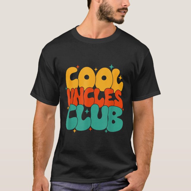 Camiseta Retro Groovy Cool Uncles Club Funny New Uncle  (Frente)