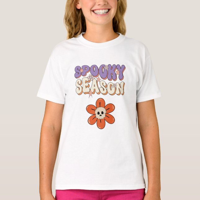 Camiseta  Retro Groovy cute flower  Halloween orang purple (Frente)