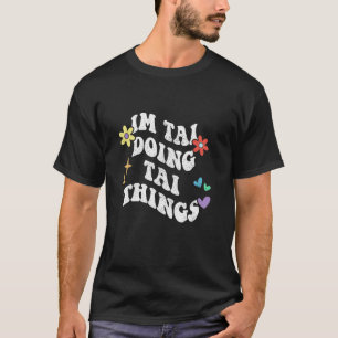 Camiseta Retro Groovy Estou Fazendo Coisas Tai Engraçadas D