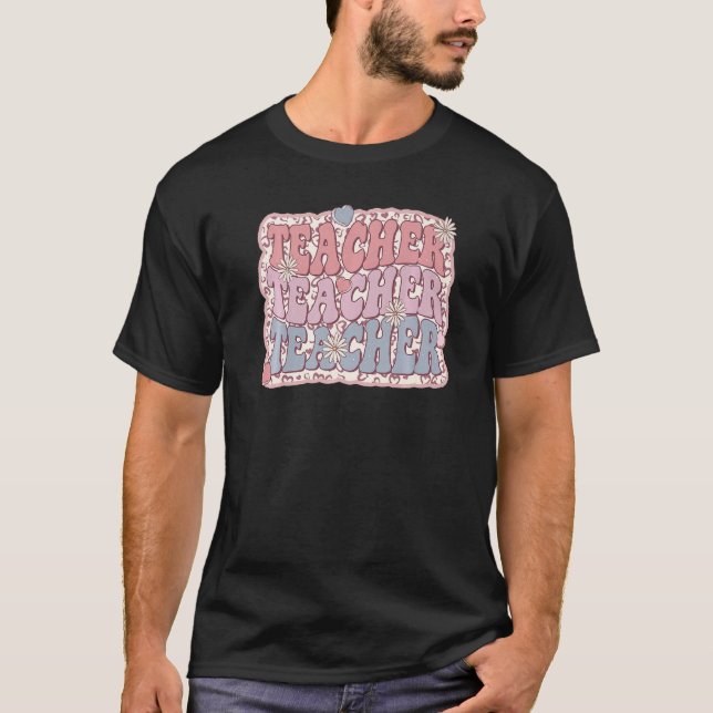 Camiseta Retro Groovy Floral Teacher Valentines Day Mens Wo (Frente)