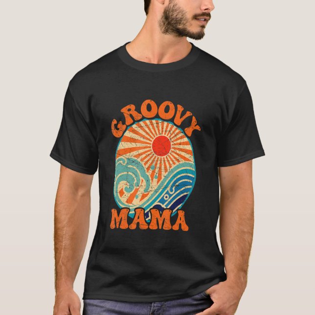 Camiseta Retro Groovy Mama Correspondente primeiro aniversa (Frente)