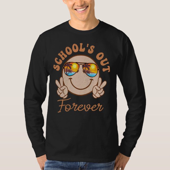 Camiseta Retro Groovy School s Out Forever Retired Teacher  (Frente)