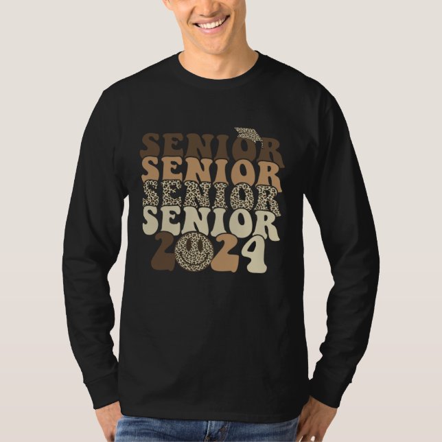 Camiseta Retro Groovy Smile Face Senior 2024 Graduation Leo (Frente)