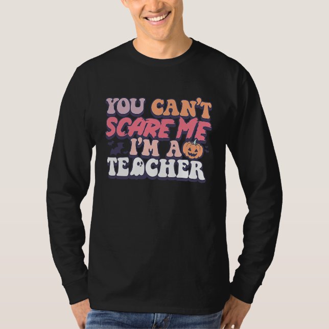 Camiseta Retro Halloween Teacher Bats Cant Scare Me Spooky  (Frente)