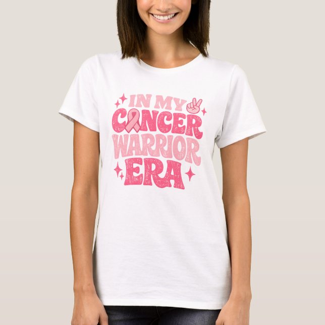 Camiseta Retro In My Cancer Warrior Era Pink Ribbon (Frente)