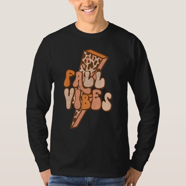 Camiseta Retro Leopard Lightning Bolt Fall Vibes Autumn Le (Frente)