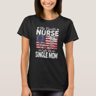 Camiseta Retro Minha Enfermeira Favorita Me Chama De Soltei