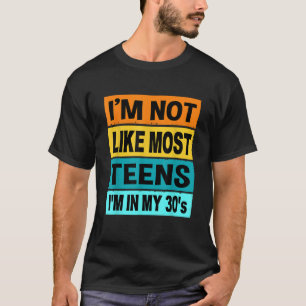 Camiseta Retro Não Sou Como A Maioria Dos Adolescentes Na M
