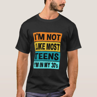 Camiseta Retro Não Sou Como A Maioria Dos Adolescentes No M