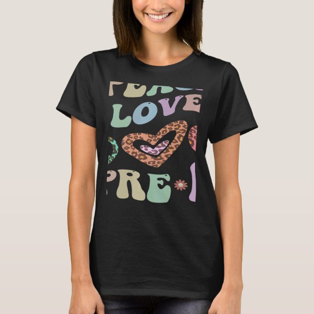 Camiseta Retro PEACE LOVE PRE K Groovy Leopard Print PreK P (Frente)
