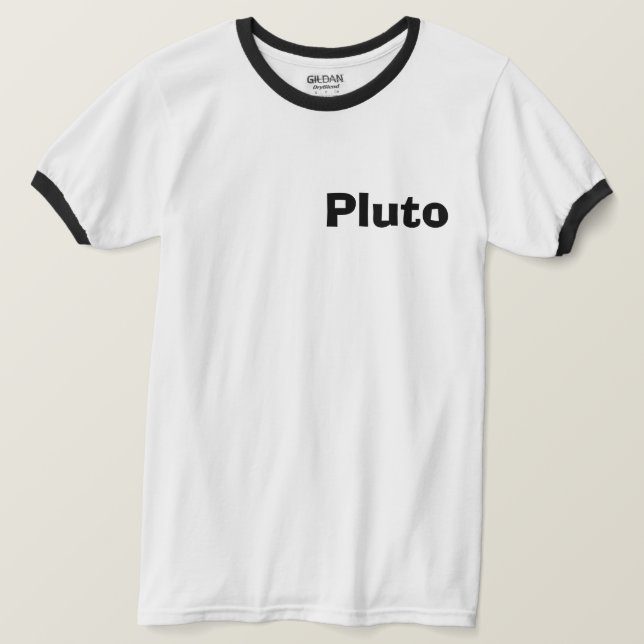 Camiseta Retro Pluto "Never Forget"  (Frente do Design)