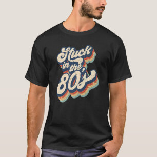 Camiseta Retro Preso No Aniversário Do Nascer Vintage Da Dé