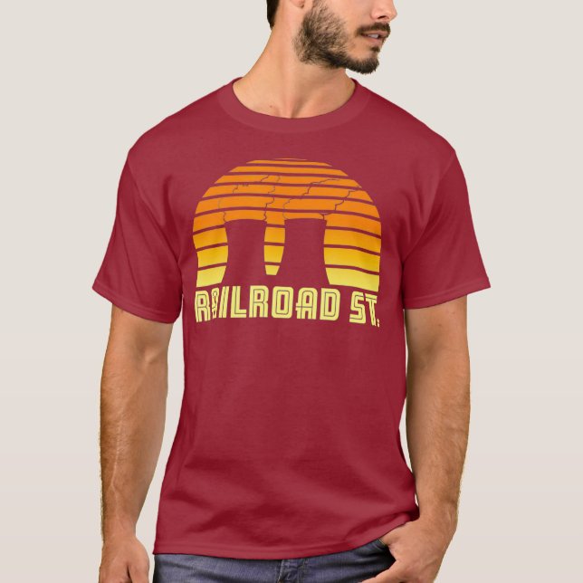 Camiseta Retro Railroad St sunset (Frente)
