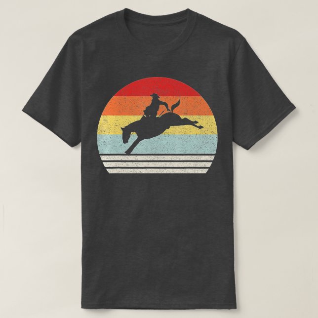 Camiseta Retro Rodeo Bucking Bronc Andando Cavalo Bronco (Frente do Design)